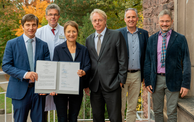 <Text wird generiert, bitte warten...>